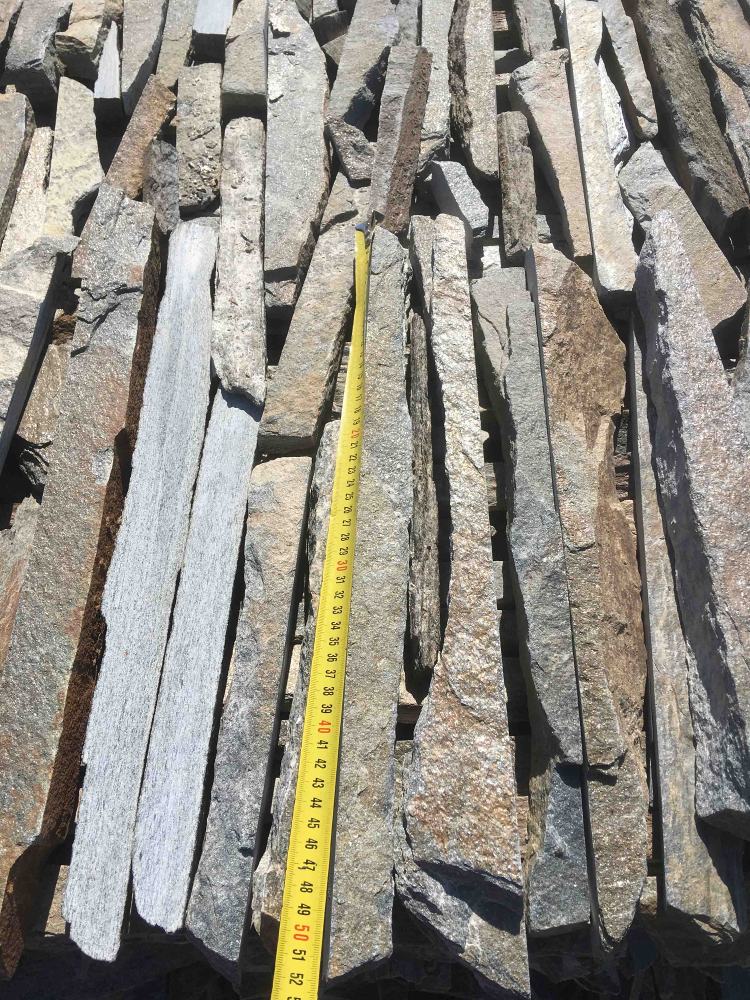 Горбушка златолит мультиколор для облицовки купить в Сыктывкаре