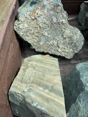 Ландшафтные глыбы зелёные 200-500 килограмм купить в Сыктывкаре