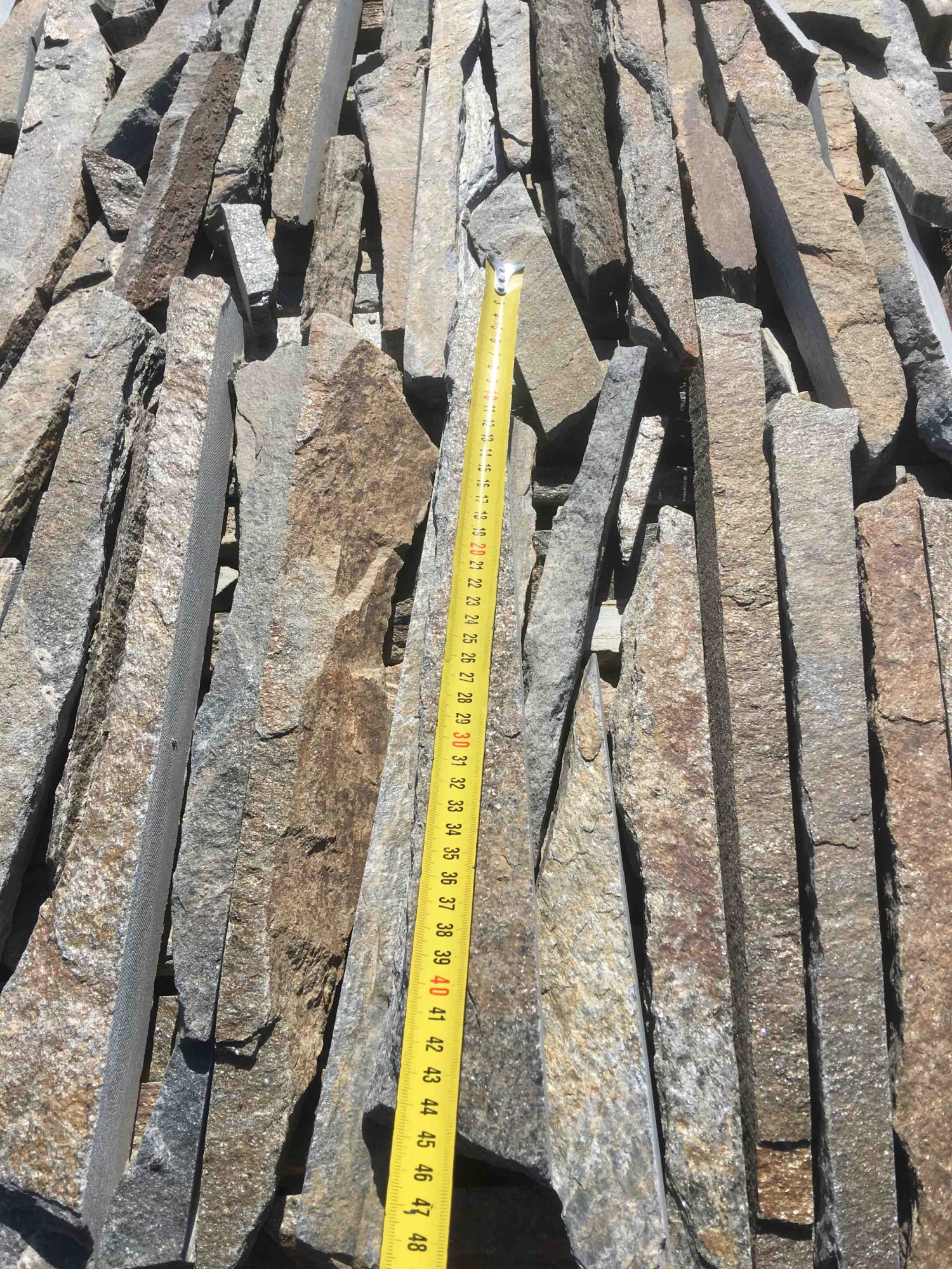 Горбушка златолит мультиколор для облицовки купить в Сыктывкаре