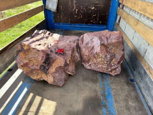 Ландшафтные глыбы красно-фиолетовые 200-1000 килограмм купить в Сыктывкаре