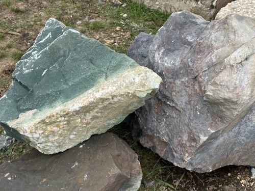 Камни для ландшафтного дизайна зелёные 10-60 килограмм купить в Сыктывкаре