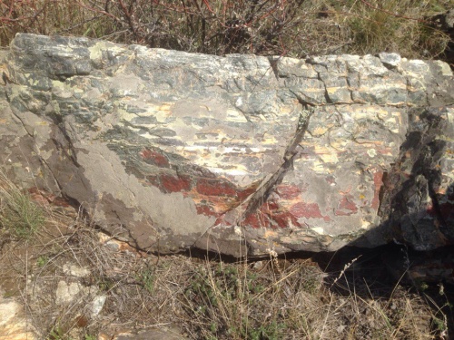 Гигантские зелёные валуны для ландшафтного дизайна весом более 5 тонн купить в Сыктывкаре