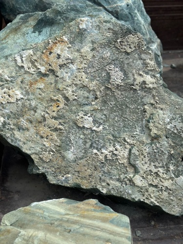 Ландшафтные глыбы зелёные 200-500 килограмм купить в Сыктывкаре