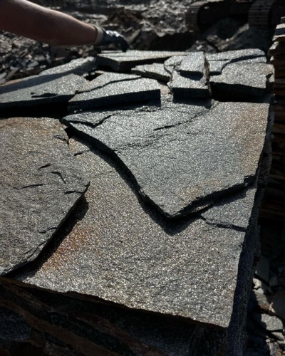 Плитняк златолит серебристый для фасада купить в Сыктывкаре